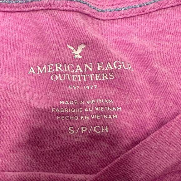 American Eagle Size Small Women’s Pink Y2K Vintage Baby Tee - Picture 2 of 5